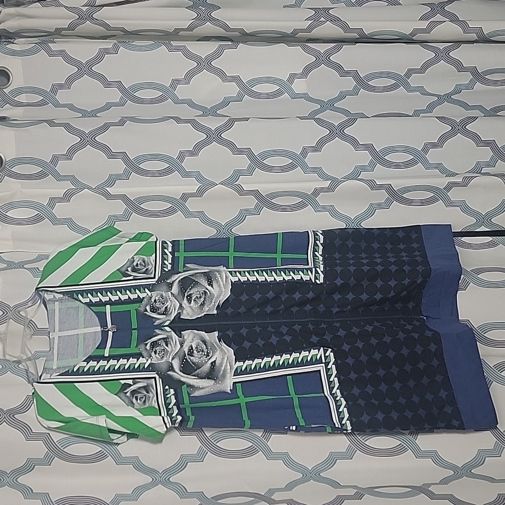 New summer dress with pockets and embellishments.  Zipper in the front.